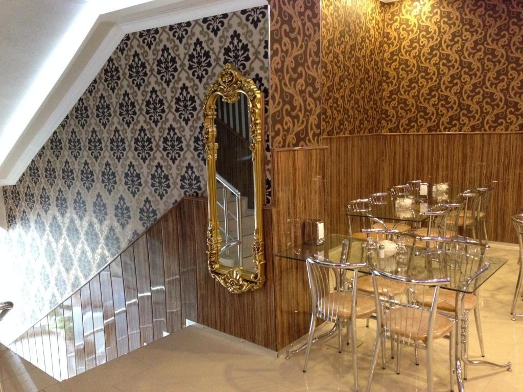 Istiklal Hotel Sanlıurfa Buitenkant foto