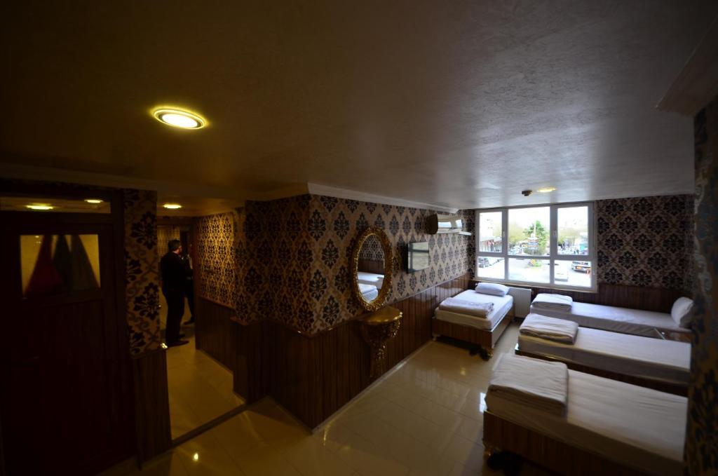 Istiklal Hotel Sanlıurfa Buitenkant foto